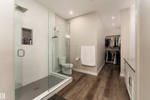 6193 Carr Road, Edmonton, AB - Indoor Photo Showing Bathroom