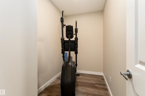 6193 Carr Road, Edmonton, AB - Indoor Photo Showing Other Room