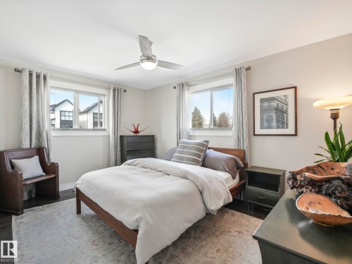 9615 159 Street, Edmonton, AB - Indoor Photo Showing Bedroom