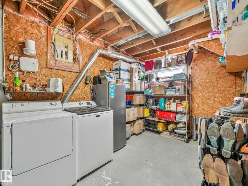 9615 159 Street, Edmonton, AB - Indoor Photo Showing Laundry Room