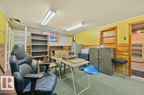 8155 79 Avenue, Edmonton, AB - Indoor