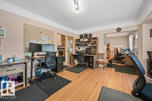 8155 79 Avenue, Edmonton, AB - Indoor