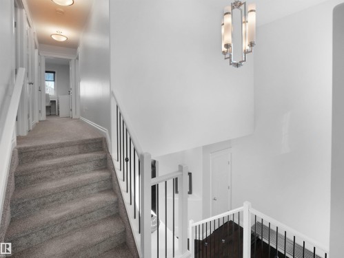 2690 Kirkland Link Link, Edmonton, AB 