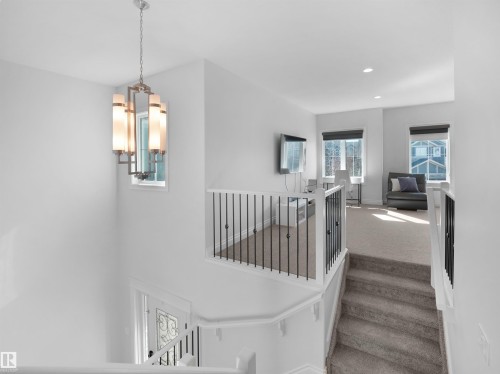 2690 Kirkland Link Link, Edmonton, AB 