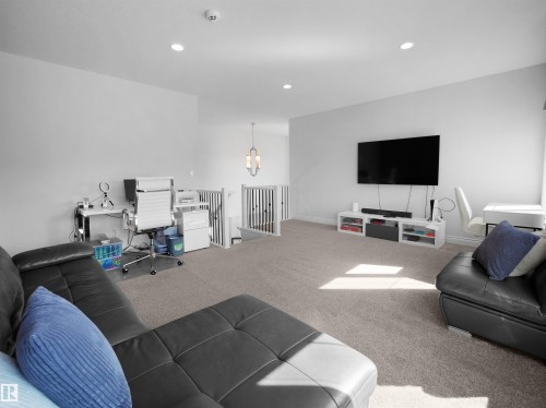 2690 Kirkland Link Link, Edmonton, AB 