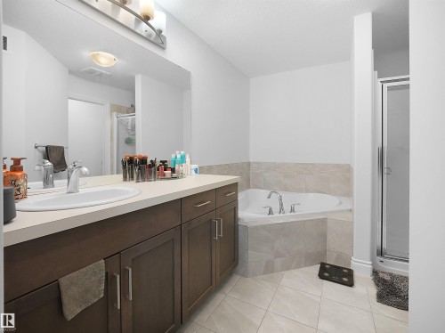 2690 Kirkland Link Link, Edmonton, AB 