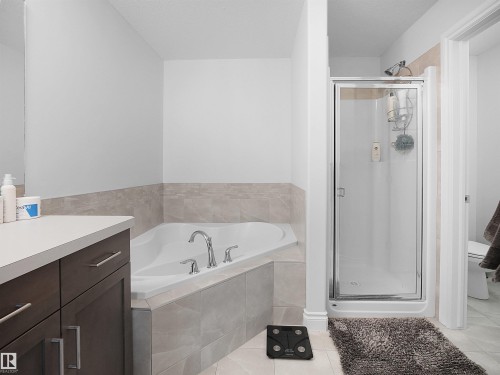 2690 Kirkland Link Link, Edmonton, AB 