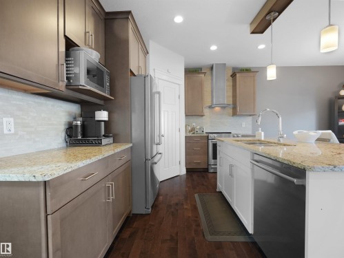 2690 Kirkland Link Link, Edmonton, AB 