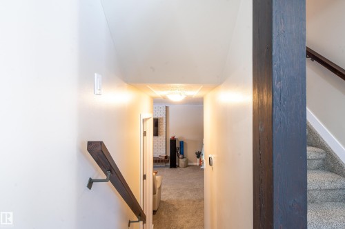 10 Glenhaven Crescent, St. Albert, AB - Indoor Photo Showing Other Room