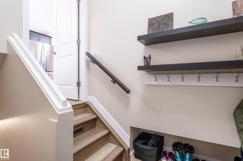 10 Glenhaven Crescent, St. Albert, AB - Indoor Photo Showing Other Room