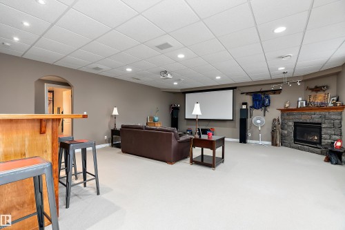 134 Fraser Way, Edmonton, AB - Indoor With Fireplace