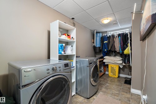 134 Fraser Way, Edmonton, AB - Indoor Photo Showing Laundry Room