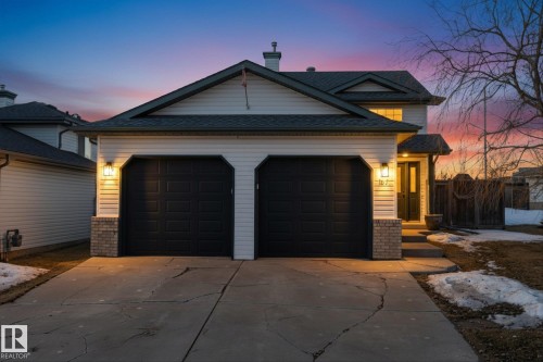 167 LAKELAND Drive  Spruce Grove, AB T7X 3Z8