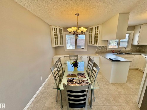 11424 164 Avenue, Edmonton, AB - Indoor