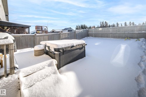 7173 Cardinal Way, Edmonton, AB - Outdoor