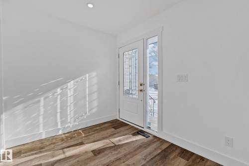 26 Alcott Crescent, St. Albert, AB - Indoor Photo Showing Other Room