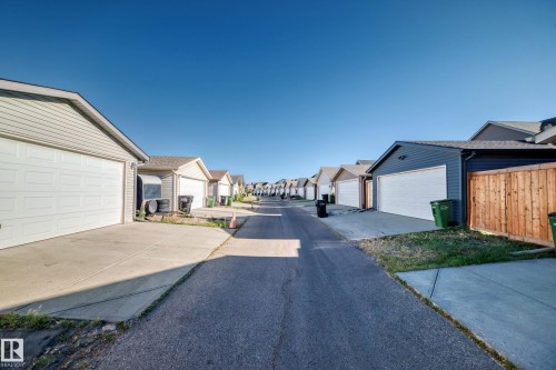 3116 Arthurs Crescent, Edmonton, AB 