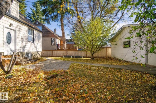 10915 67 Avenue, Edmonton, AB - Outdoor