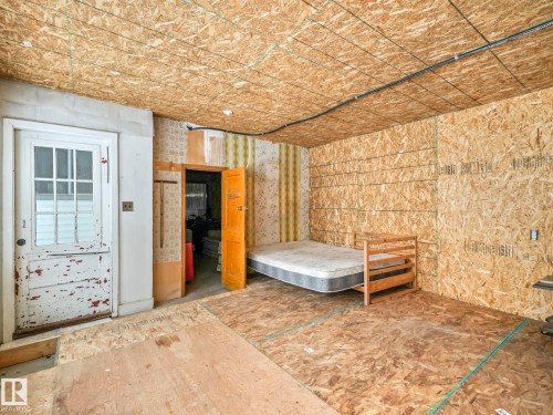 5004 49 Avenue, Lamont, AB - Indoor Photo Showing Other Room