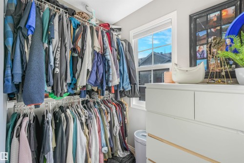 557 Orchards Boulevard, Edmonton, AB - Indoor With Storage