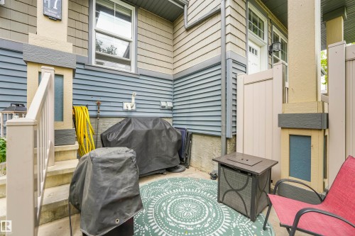 557 Orchards Boulevard, Edmonton, AB - Outdoor With Exterior