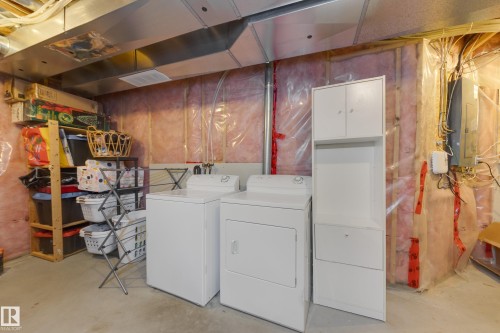 9456 Stein Way, Edmonton, AB - Indoor Photo Showing Laundry Room