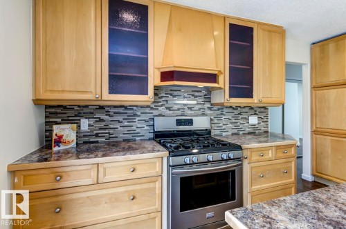 31 Greer Crescent, St. Albert, AB - Indoor Photo Showing Kitchen