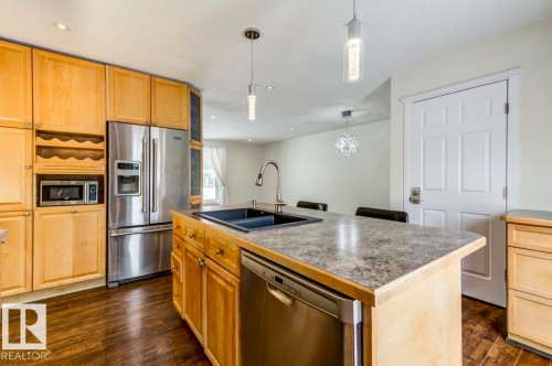 31 Greer Crescent, St. Albert, AB - Indoor Photo Showing Kitchen With Stainless Steel Kitchen With Double Sink With Upgraded Kitchen