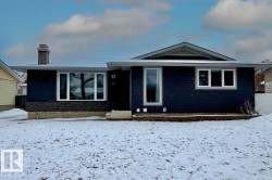 31 GREER Crescent  St. Albert, AB T8N 1T7