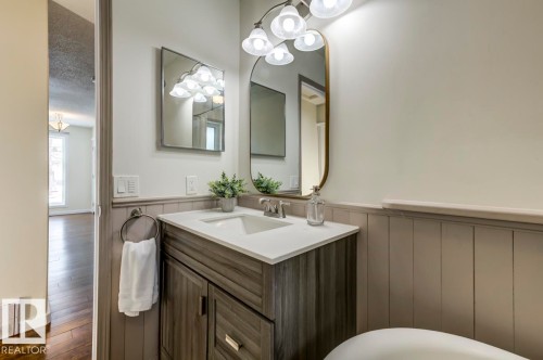 31 Greer Crescent, St. Albert, AB - Indoor Photo Showing Bathroom