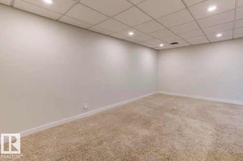 31 Greer Crescent, St. Albert, AB - Indoor Photo Showing Other Room