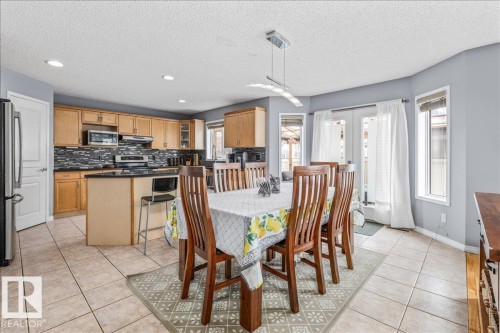 171 Cote Crescent, Edmonton, AB - Indoor Photo Showing Other Room