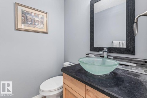 171 Cote Crescent, Edmonton, AB - Indoor Photo Showing Bathroom