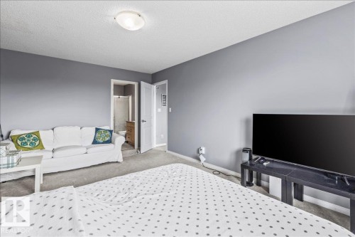 171 Cote Crescent, Edmonton, AB - Indoor Photo Showing Other Room