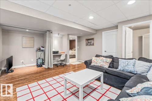 171 Cote Crescent, Edmonton, AB - Indoor