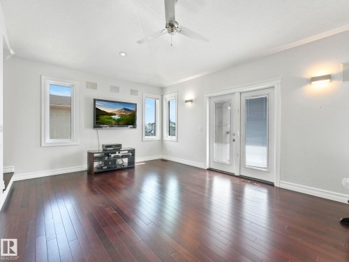 7128 169 Avenue, Edmonton, AB - Indoor