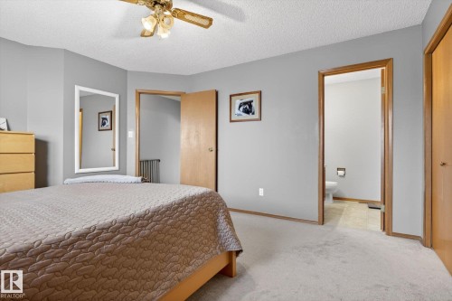 3004 39 Avenue, Edmonton, AB - Indoor Photo Showing Bedroom