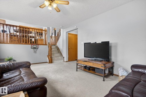 3004 39 Avenue, Edmonton, AB - Indoor