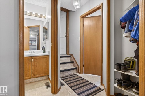 3004 39 Avenue, Edmonton, AB - Indoor Photo Showing Other Room