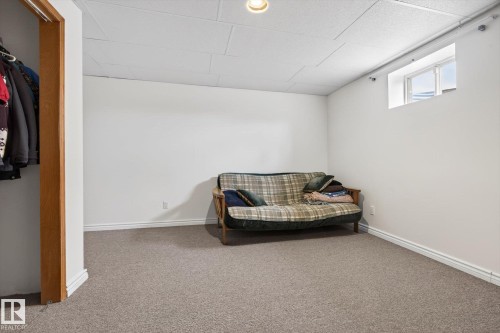 3004 39 Avenue, Edmonton, AB - Indoor