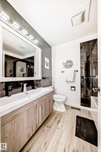 5 Larose Drive, St. Albert, AB - Indoor Photo Showing Bathroom