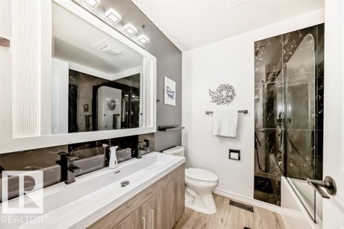 5 Larose Drive, St. Albert, AB - Indoor Photo Showing Bathroom