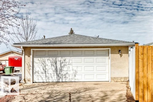 5 Larose Drive, St. Albert, AB - Outdoor