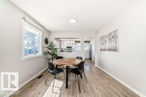 5 Larose Drive, St. Albert, AB - Indoor Photo Showing Dining Room