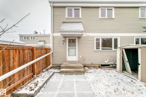 9D Castle Terrace, Edmonton, AB - Outdoor With Exterior