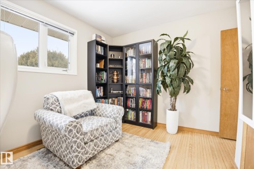 10222 73 Street, Edmonton, AB - Indoor Photo Showing Other Room