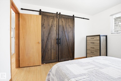 10222 73 Street, Edmonton, AB - Indoor Photo Showing Bedroom