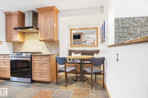 10222 73 Street, Edmonton, AB - Indoor Photo Showing Kitchen