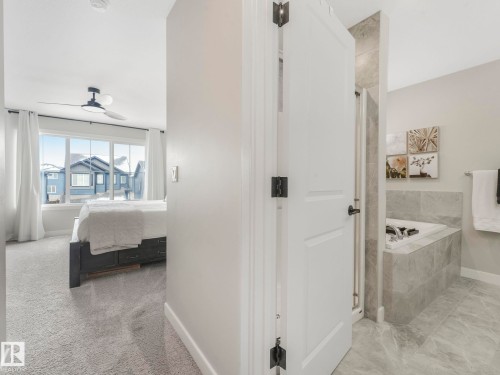 22139 80 Avenue, Edmonton, AB - Indoor