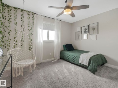 22139 80 Avenue, Edmonton, AB - Indoor Photo Showing Bedroom